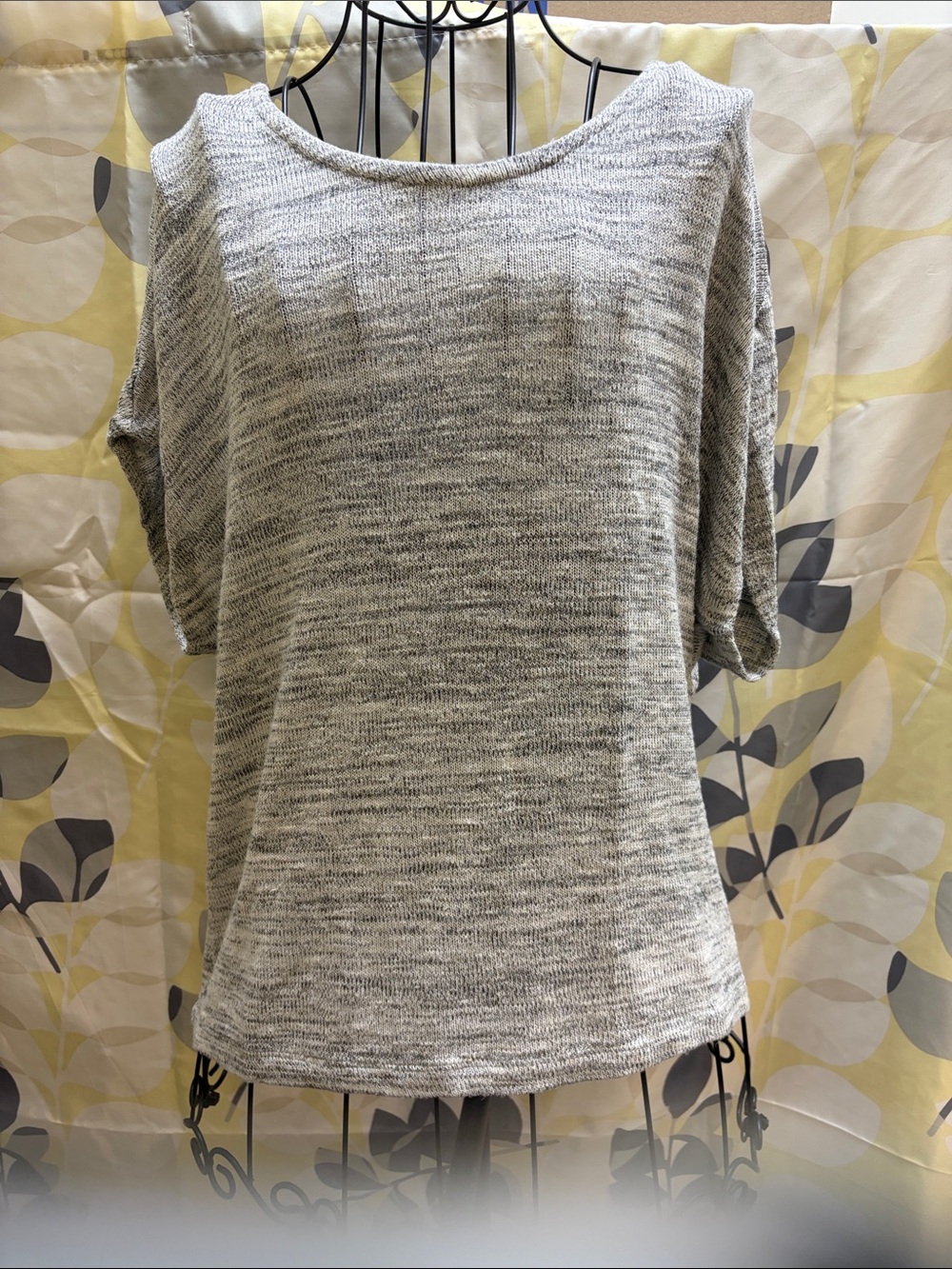 Cato Gray Heathered Short Sleeve Knit Top
